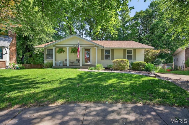2470 Country Run Ct, Maryland Heights, MO 63043 - view of front facade featuring covered porch