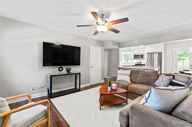 9074 W Swan Cir, Saint Louis, MO 63144 - photo 6
