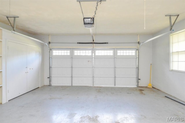 318 W Oak St, Mascoutah, IL 62258 - garage featuring a garage door opener