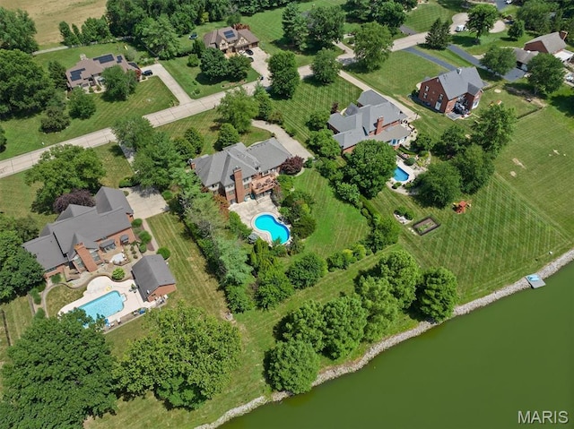 517 E Waters Edge Dr, Shiloh, IL 62221 - aerial view of property's location featuring a pool and a nearby body of water