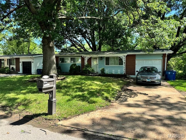 10268 Dacey Dr, Dellwood, MO 63136 - photo 1