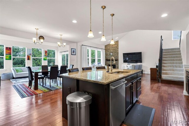325 Oak Stand Path, Chesterfield, MO 63005