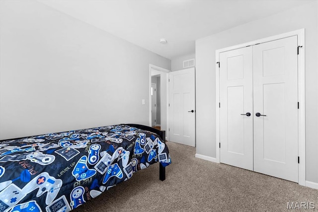 1433 Victoria Square Ct, Ofallon, IL 62269 - bedroom with carpet and a closet