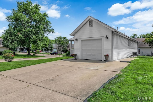 2961 Plum Leaf Cir, Saint Peters, MO 63303 - view of home's exterior featuring concrete driveway, a yard, and an attached garage