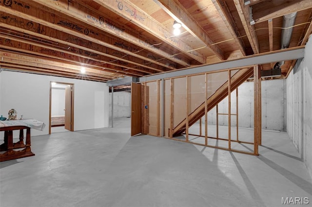 2961 Plum Leaf Cir, Saint Peters, MO 63303 - below grade area with stairway
