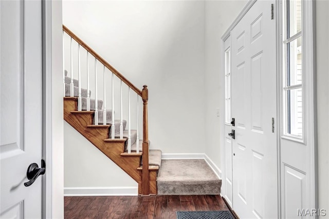 22 Dean Wells Ct, Warrenton, MO 63383 - entrance foyer with wood finished floors and stairway