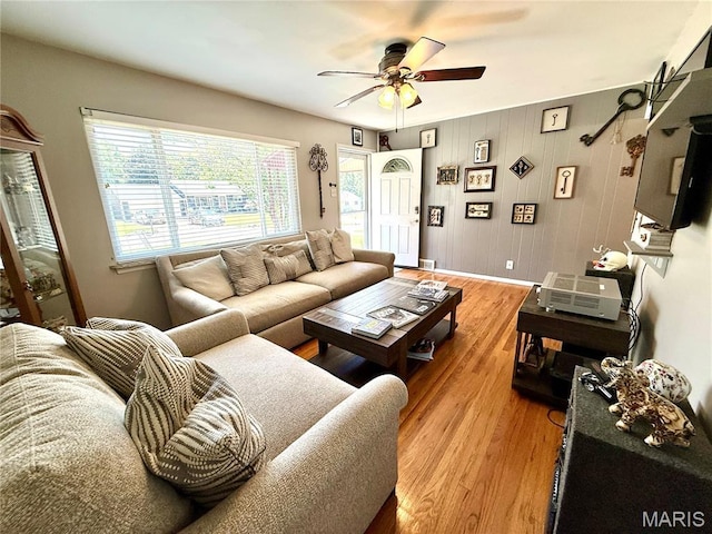 117 E Donaldson Dr, Oakville, MO 63129 - photo 2