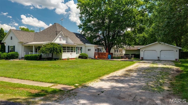 530 N Maple St, Staunton, IL 62088 - photo 4