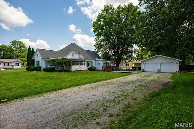 530 N Maple St, Staunton, IL 62088 - photo 5