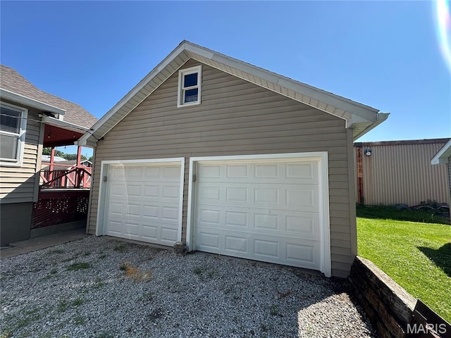 1918 Stephens St, Hannibal, MO 63401 - photo 2