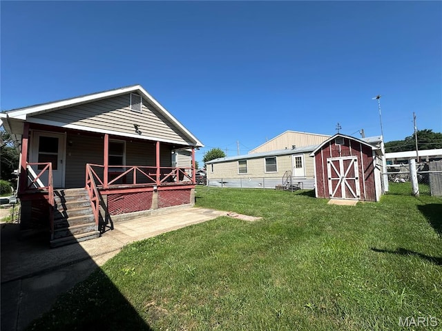 1918 Stephens St, Hannibal, MO 63401 - photo 3