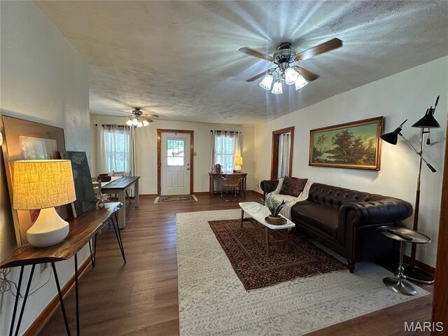 1918 Stephens St, Hannibal, MO 63401 - photo 4