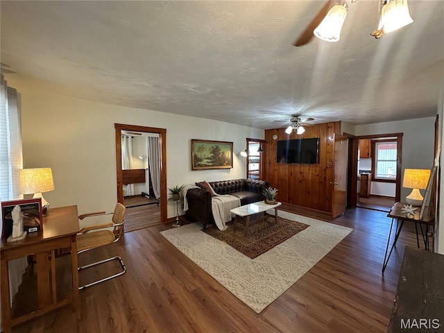 1918 Stephens St, Hannibal, MO 63401 - photo 7