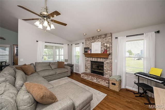359 Villa Duschene Dr, Warrenton, MO 63383