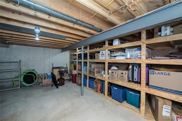 359 Villa Duschene Dr, Warrenton, MO 63383