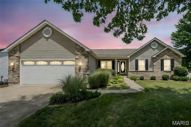 359 Villa Duschene Dr, Warrenton, MO 63383