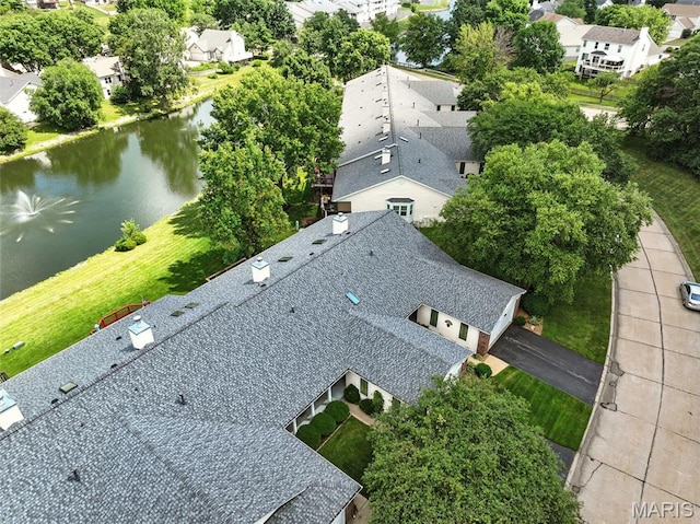 425 Charter Way Dr, Wildwood, MO 63040 - aerial view of residential area with a large body of water