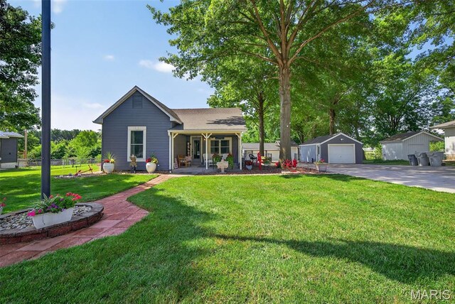 1186 Hackmann Rd, Saint Paul, MO 63366