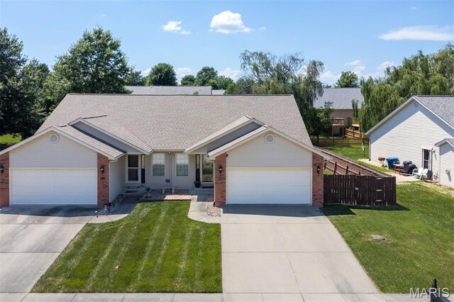 10926 N Kentfield Dr, Lebanon, IL 62254