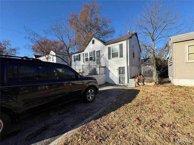 5701 Beldon Dr, Flordell Hills, MO 63136 - photo 2