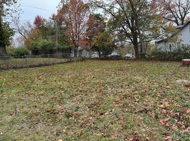 5701 Beldon Dr, Flordell Hills, MO 63136 - photo 20