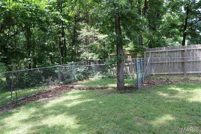719 Camelot Estates Dr, Hillsboro, MO 63050 - photo 24