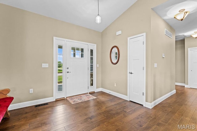 1852 Wellington Ln, Maryville, IL 62062