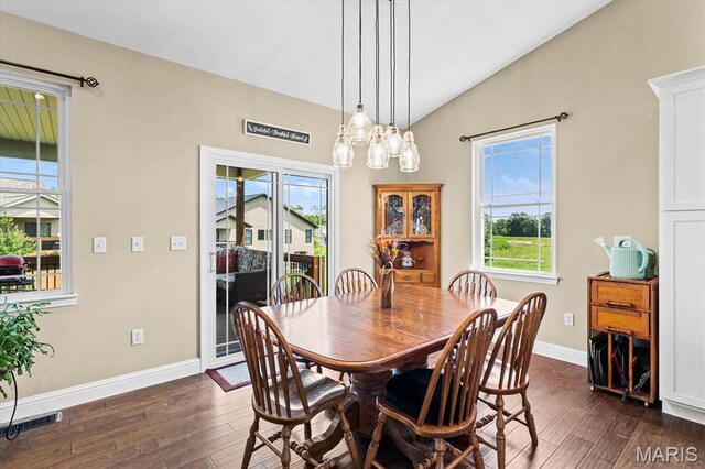 1852 Wellington Ln, Maryville, IL 62062
