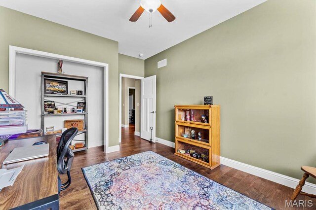1852 Wellington Ln, Maryville, IL 62062