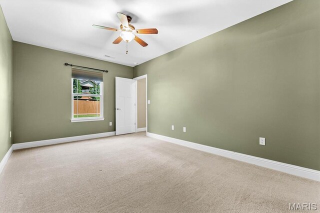 1852 Wellington Ln, Maryville, IL 62062