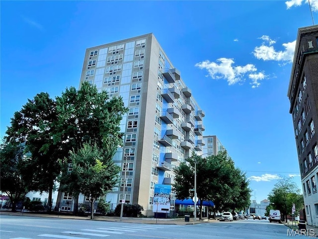 210 N 17th St Unit 905, Saint Louis, MO 63103 - view of apartment building / complex