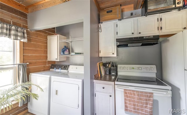19612 State Route M, Edgar Springs, MO 65462 - laundry room featuring washer and clothes dryer