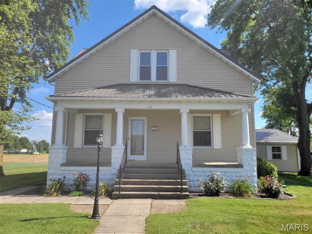 172 W Saint Louis St, Hoyleton, IL 62803 - photo 1
