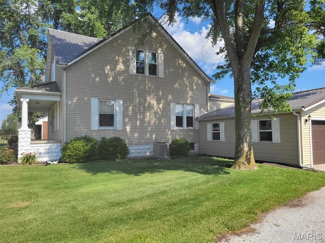 172 W Saint Louis St, Hoyleton, IL 62803 - photo 4