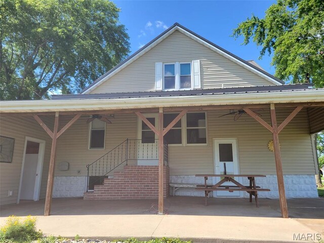 172 W Saint Louis St, Hoyleton, IL 62803 - photo 5