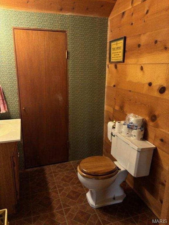 172 W Saint Louis St, Hoyleton, IL 62803 - photo 29