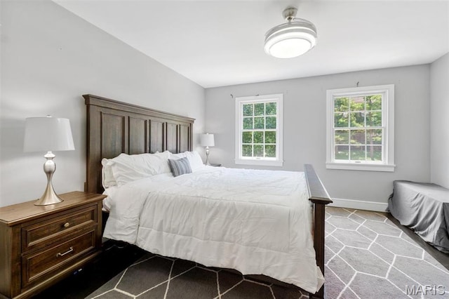 12429 Nicholas Ln, Saint Louis, MO 63131 - bedroom featuring baseboards