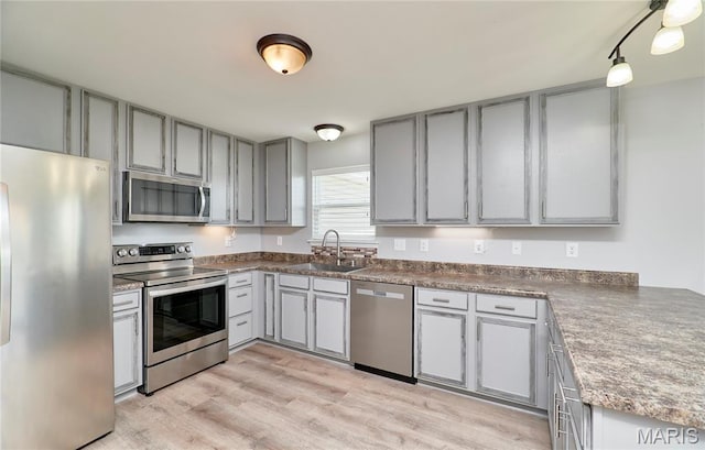 200 Limerick Ave, Wentzville, MO 63385