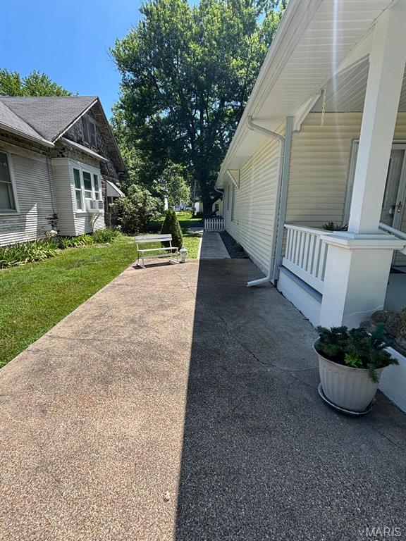 728 Stanton Ave, Monroe, MO 63456 - photo 42