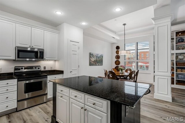 630 Emerson Rd Unit 203, Creve Coeur, MO 63141