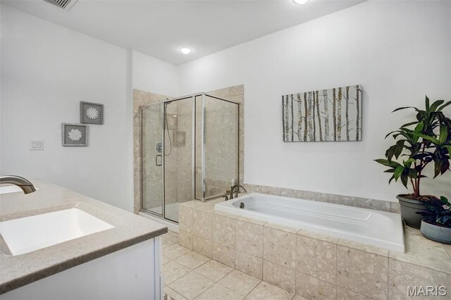 630 Emerson Rd Unit 203, Creve Coeur, MO 63141