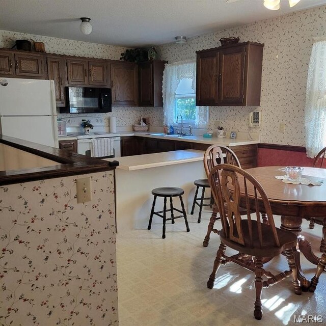 304 Hillcrest Dr, Saint Genevieve, MO 63670