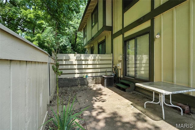 11177 Whispering Oaks Dr, Saint Louis, MO 63136 - photo 18