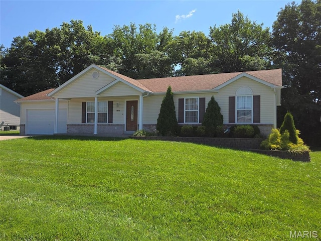 1030 Sleepy Hollow Dr, Troy, MO 63379