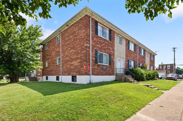 323 Mott St, Saint Louis, MO 63111 - photo 2