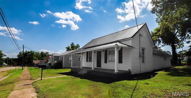207 S Harry Junior St, Desloge, MO 63601 - photo 1
