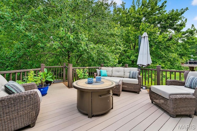 218 W Stonybrook Dr, Ofallon, IL 62269 - wooden terrace featuring outdoor lounge area