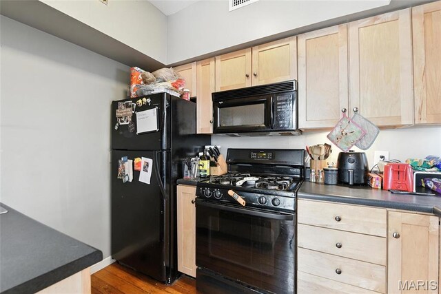 2209 Menard St, Saint Louis, MO 63104 - photo 9