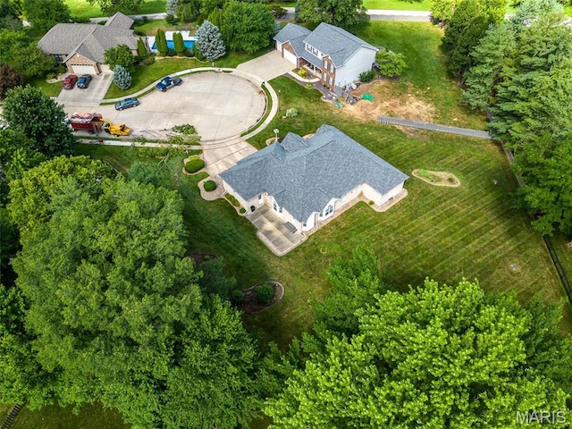 1805 Lincoln Knolls Dr, Edwardsville, IL 62025 - drone / aerial view