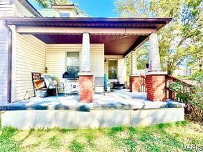 805 N Carleton, Farmington, MO 63640 - view of patio / terrace